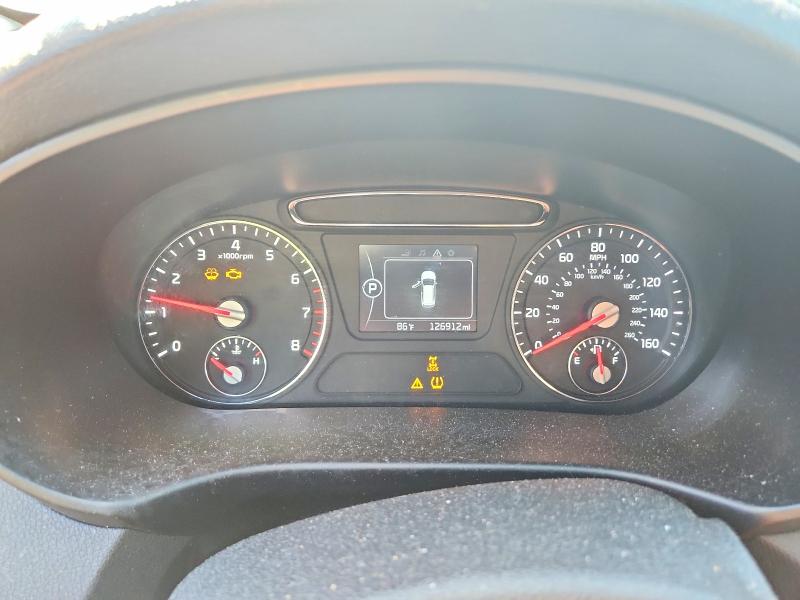 2016 Kia Sorento VIN 5XYPGDA56GG174767 COPART salvage auction — VANDALISM, MD - CERT OF SALVAGE > 75% DAMAGE, sold $1,800 on 2026-07-28 (photo 9)