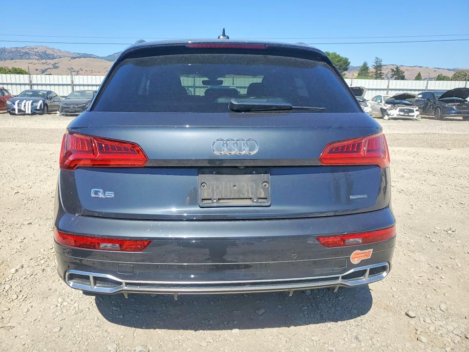 2020 Audi Q5 VIN WA1E2AFY7L2062596 COPART salvage auction — MINOR DENT/SCRATCHES, Ca - Dis/Dlr/Exp Only Clean Title, sold $8,900 on 2026-07-16 (photo 6)