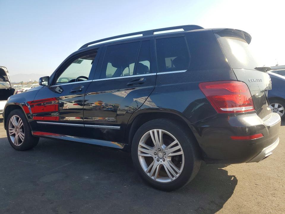 2014 Mercedes-benz Glk-klasse VIN WDCGG5HB7EG197643 COPART salvage auction — REAR END, Ca - Salvage Certificate, sold $2,200 on 2026-07-15 (photo 2)