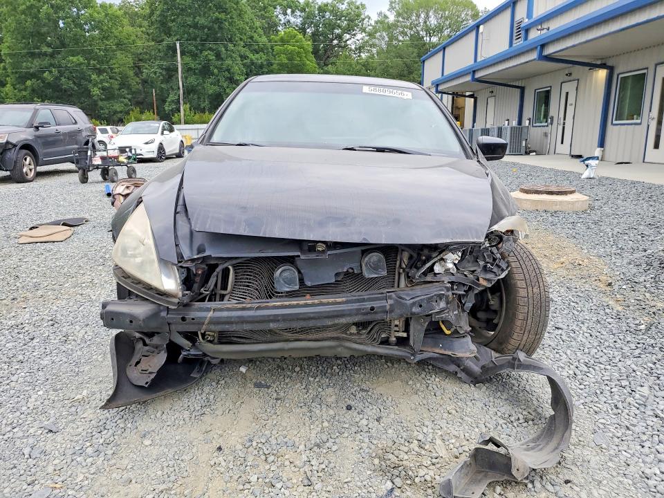 2007 Honda Accord VIN JHMCM56307C023611 COPART salvage auction — ALL OVER, Nc - Salvage Certificate Of Title, sold $225 on 2026-07-30 (photo 5)