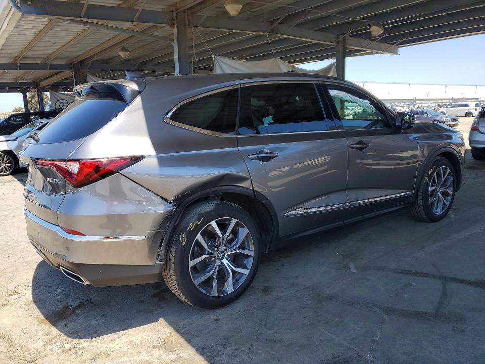 2022 Acura VIN 5J8YD9H46NL012230 COPART salvage auction — REAR END, Id - Salvage Certificate Of Title, sold $18,400 on 2026-09-01 (photo 3)
