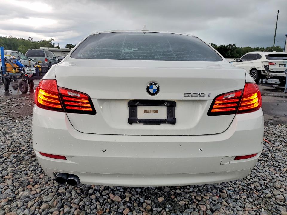 2016 BMW 5er VIN WBA5A5C54GG354495 COPART salvage auction — FRONT END, FL - CERT OF TITLE SLVG REBUILDABLE, sold $5,300 on 2026-07-20 (photo 6)
