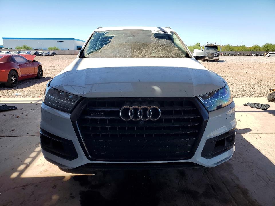 2019 Audi Q7 VIN WA1VAAF71KD036573 COPART salvage auction — SIDE, Az - Cert Of Title - Salvage, sold $5,700 on 2026-07-02 (photo 5)