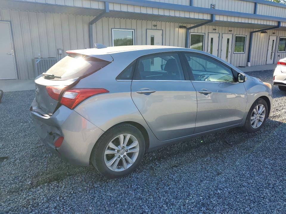 2013 Hyundai Elantra VIN KMHD35LE2DU134192 COPART salvage auction — REAR END, NC - SALVAGE CERTIFICATE OF TITLE, sold $1,350 on 2026-07-02 (photo 3)