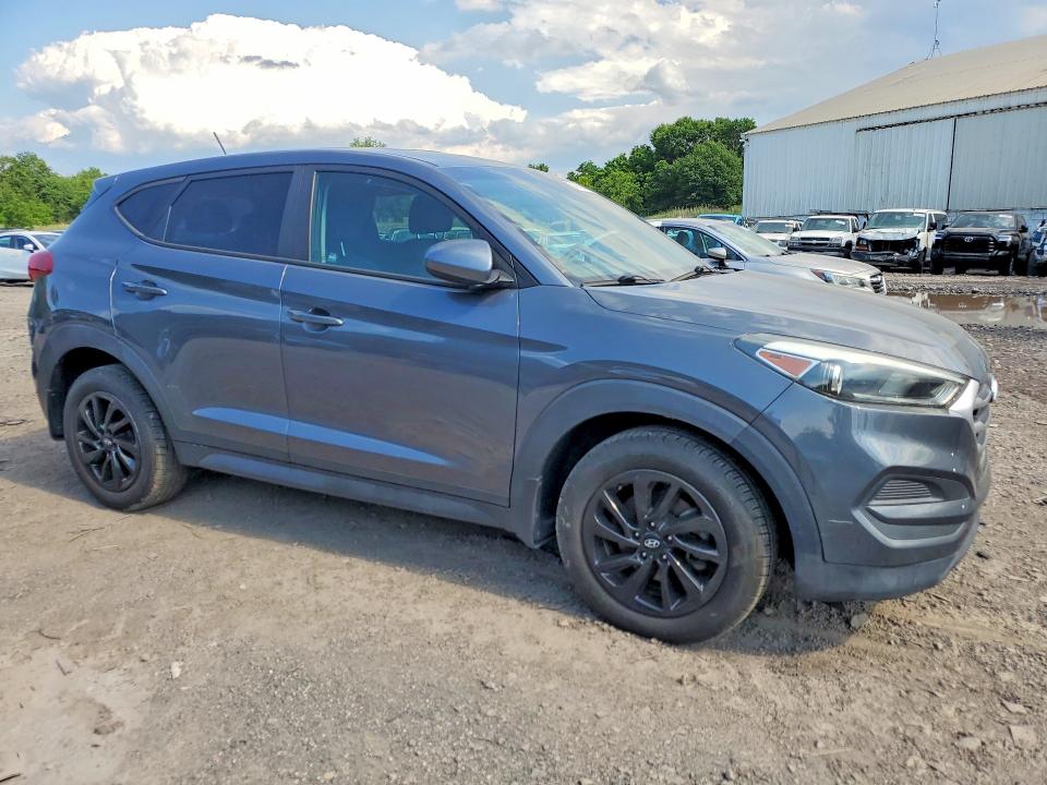 2017 Hyundai Tucson VIN KM8J23A47HU334219 COPART salvage auction — MECHANICAL, Va - Certificate Of Title, sold $4,100 on 2026-07-27 (photo 4)