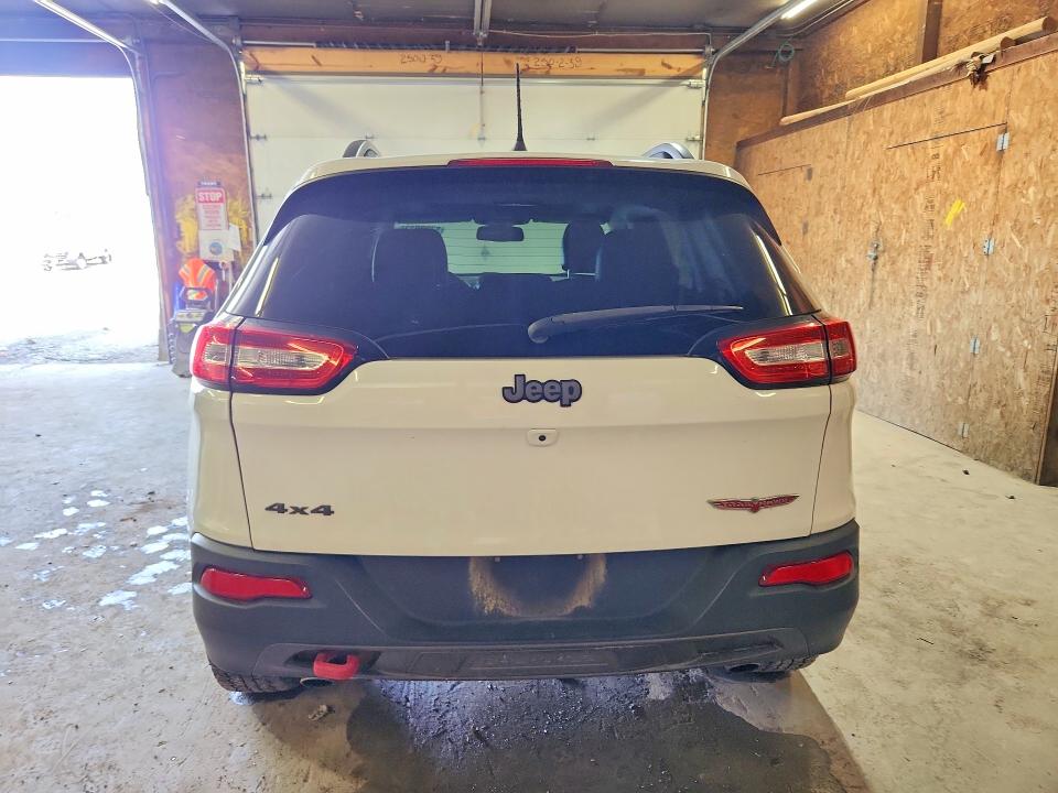 2016 Jeep Cherokee VIN 1C4PJMBS1GW320520 COPART salvage auction — FRONT END, PA - CERTIFICATE OF SALVAGE, sold $1,050 on 2026-07-02 (photo 6)