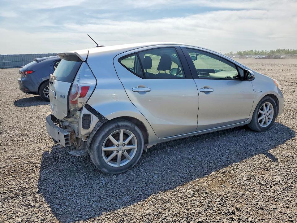 2014 Toyota Prius VIN JTDKDTB37E1560931 COPART salvage auction — REAR END, On - Permit Salvage, sold $2,650 on 2026-07-09 (photo 3)