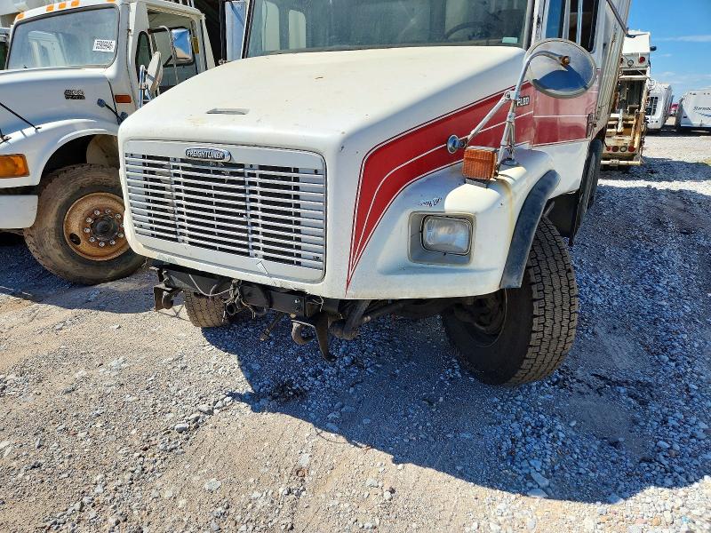 2001 Frei All other VIN 1FVABXBS81HH58362 COPART salvage auction — FRONT END, FL - CERTIFICATE OF DESTRUCTION, sold $1,500 on 2026-09-08 (photo 9)
