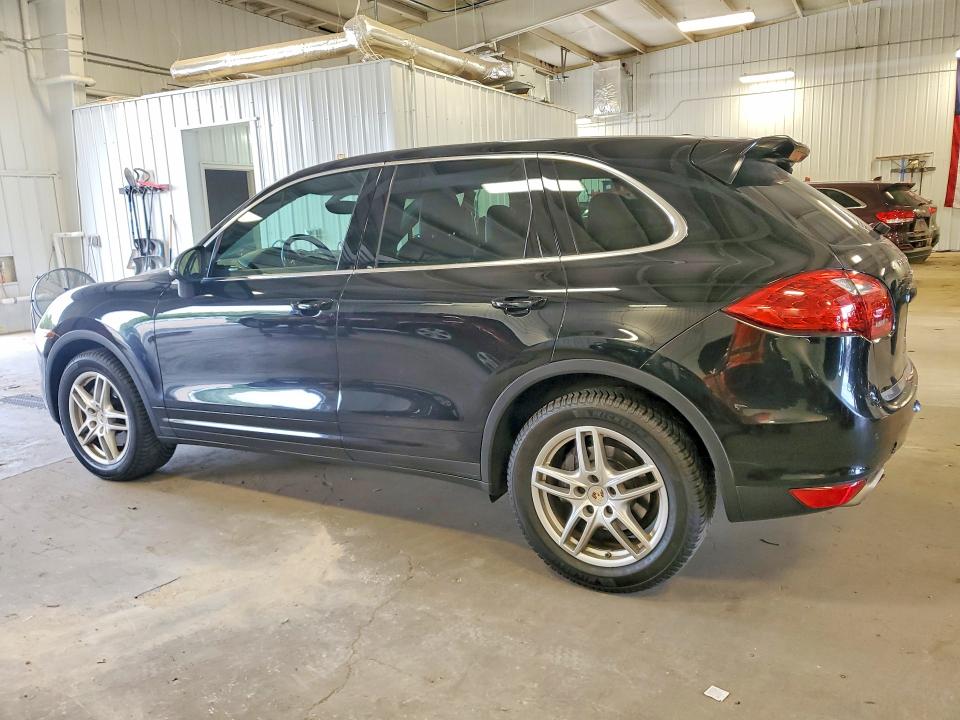 2013 Porsche Cayenne VIN WP1AA2A26DLA01069 COPART salvage auction — REAR END, Mn - Cert Of Title-Salvage, sold $4,550 on 2026-07-09 (photo 2)