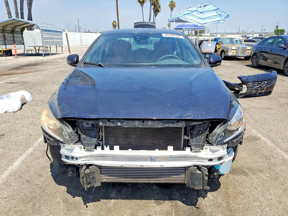 2016 Volvo S60 VIN YV126MFK6G2413542 COPART salvage auction — FRONT END, Ca - Salvage Certificate, sold $2,050 on 2026-07-02 (photo 5)
