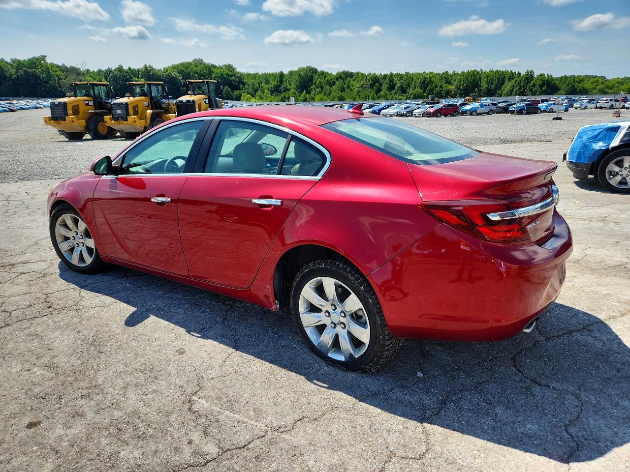 2014 Buick Regal VIN 2G4GN5EX5E9286861 COPART salvage auction — Minor Dent/Scratches, TN - SALVAGE CERTIFICATE, sold $2,150 on 2026-07-09 (photo 2)