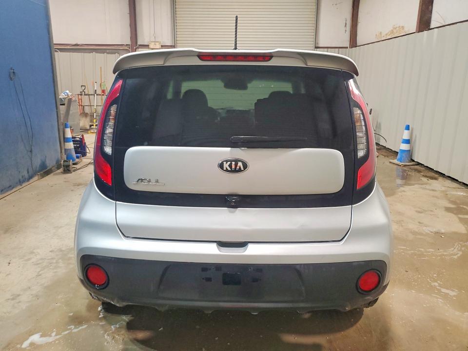 2018 Kia Soul VIN KNDJN2A21J7549037 COPART salvage auction — NORMAL WEAR, TX - CERTIFICATE OF TITLE, sold $1,350 on 2026-07-23 (photo 6)