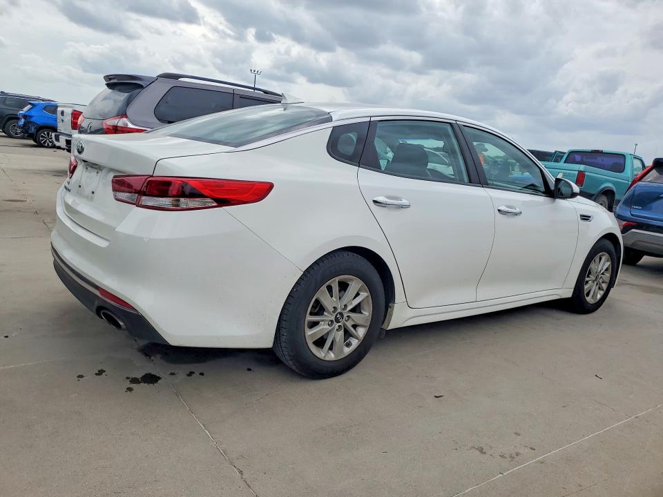 2016 Kia VIN KNAGT4L30G5075763 COPART salvage auction — HAIL, Tx - Certificate Of Title, sold $1,950 on 2026-07-30 (photo 3)
