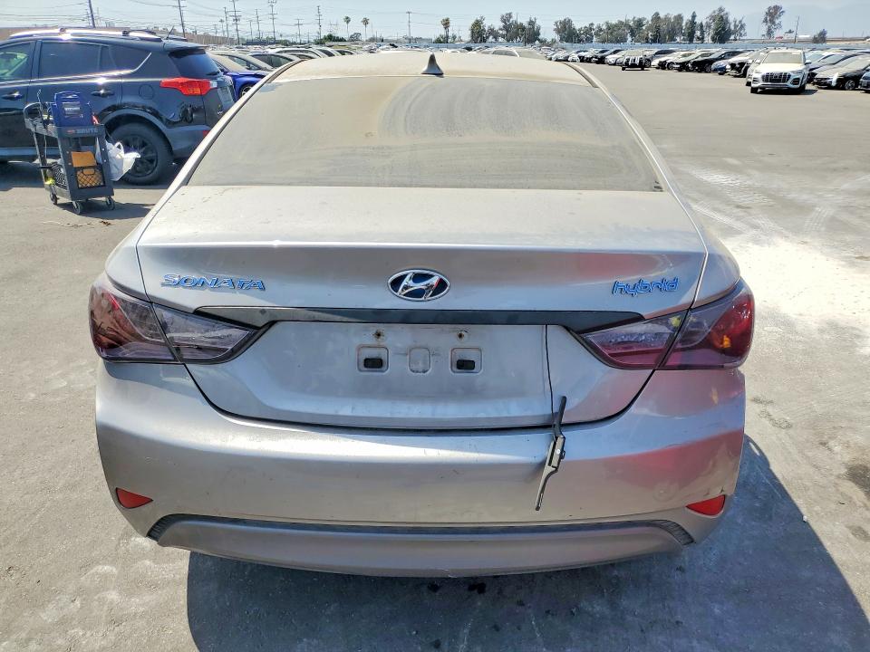 2011 Hyundai Sonata hybrid VIN KMHEC4A41BA006131 COPART salvage auction — SIDE, CA - DIS/DLR/EXP ONLY CLEAN TITLE (P), sold $250 on 2026-07-15 (photo 6)