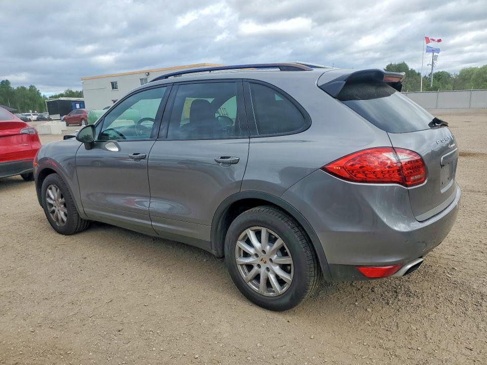 2013 Porsche Cayenne VIN WP1AA2A25DLA08448 COPART salvage auction — FRONT END, ON - PERMIT NO BRAND - UNFIT, sold $2,600 on 2026-08-18 (photo 2)