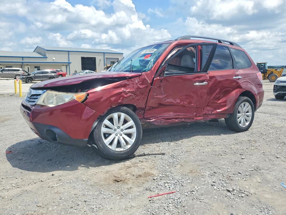 2013 Subaru Forester VIN JF2SHADC5DH412483 COPART salvage auction — SIDE, Ky - Cert Of Title-Salvage, sold $425 on 2026-07-09 (photo 1)
