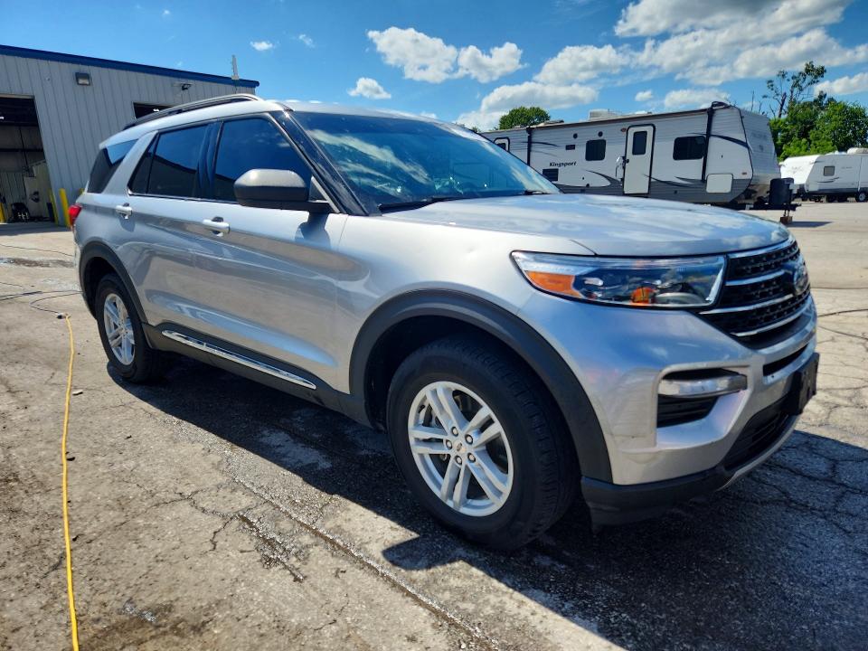 2021 Ford Explorer VIN 1FMSK8DH3MGB95697 COPART salvage auction — HAIL, Mo - Salvage Certificate Of Title, sold $8,100 on 2026-07-29 (photo 4)