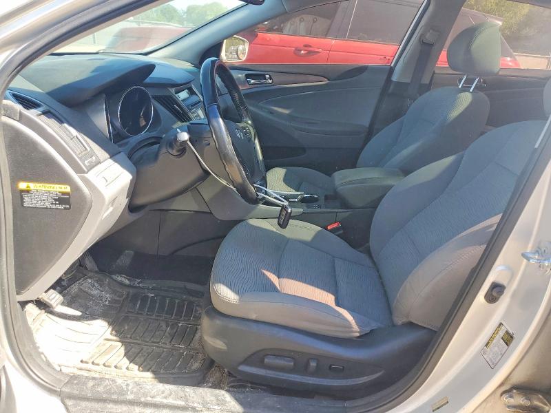 2013 Hyundai Sonata VIN KMHEC4A43DA082050 COPART salvage auction — SIDE, On - Permit No Brand - Unfit, sold $375 on 2026-07-23 (photo 7)