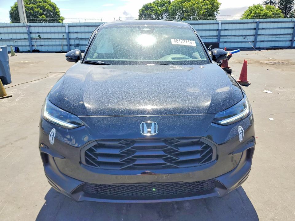 2026 Honda Hr-v VIN 3CZRZ1H55TM729464 COPART salvage auction — SIDE, Fl - Cert Of Title Slvg Rebuildable, sold $10,500 on 2026-08-19 (photo 5)