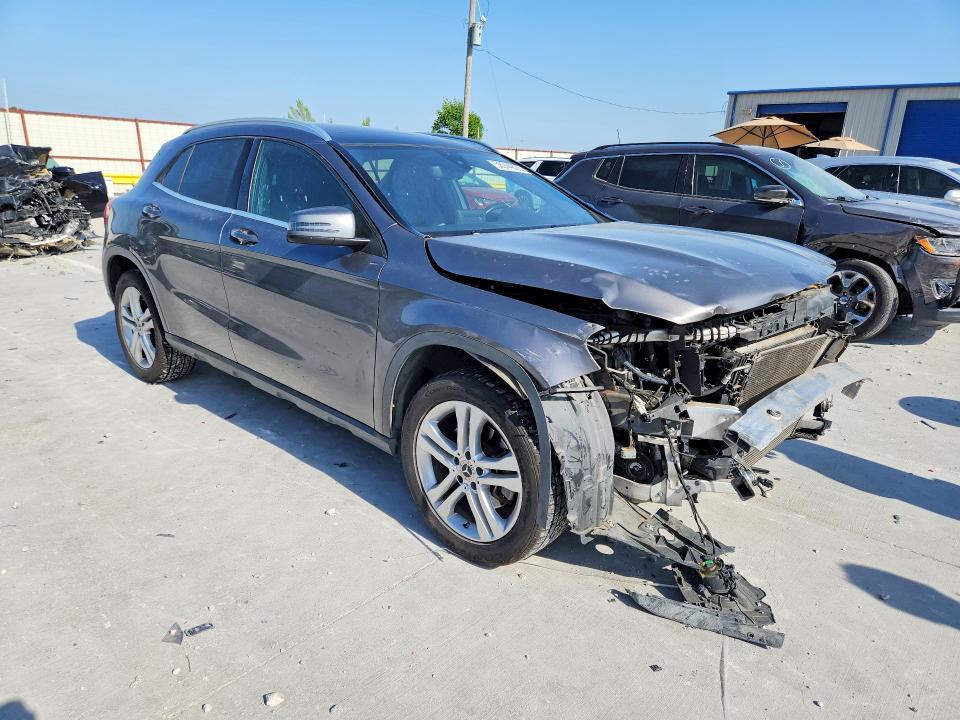 2018 Mercedes-benz Gla-klasse VIN WDCTG4EB2JJ482244 COPART salvage auction — FRONT END, Tx - Salvage Vehicle Title, sold $2,150 on 2026-08-14 (photo 4)