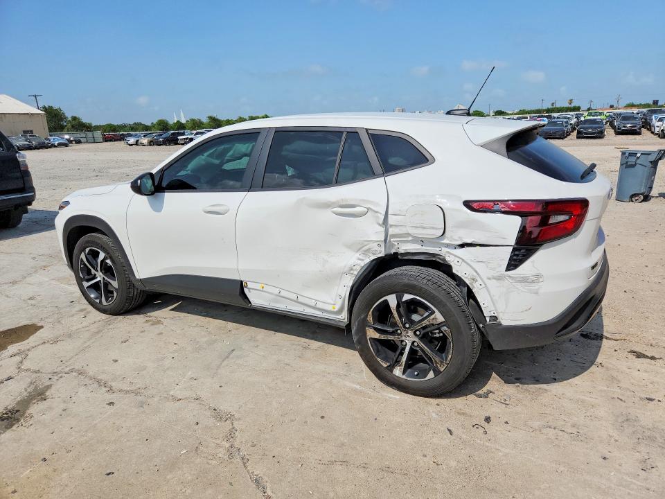 2025 Chevrolet Trax VIN KL77LGEP8SC322324 COPART salvage auction — REAR END, TX - SALVAGE VEHICLE TITLE (P), sold $3,300 on 2026-07-28 (photo 2)