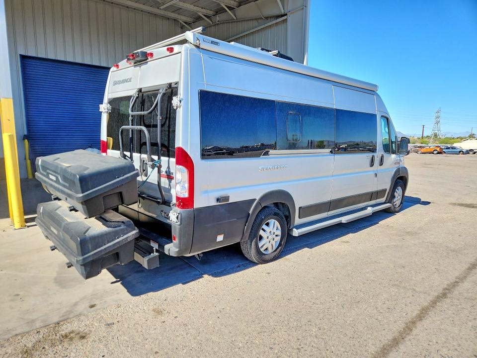 2021 Ram Promaster city VIN 3C6MRVUG6ME557365 COPART salvage auction — MINOR DENT/SCRATCHES, AZ - CERTIFICATE OF TITLE, sold $32,500 on 2026-07-28 (photo 3)