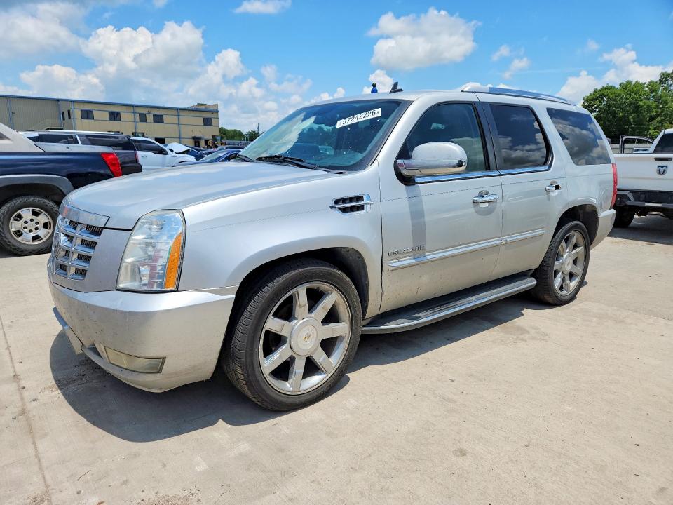 2011 Cadillac Escalade VIN 1GYS4BEF8BR139002 — COPART salvage auction photo