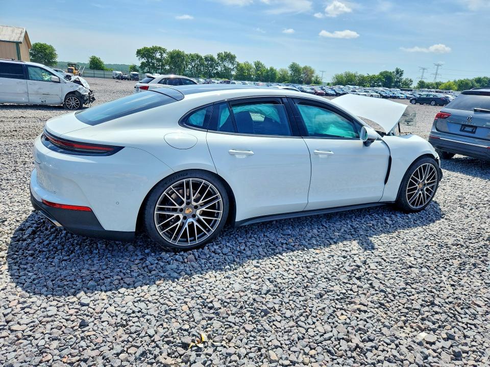 2025 Porsche Panamera VIN WP0AA2YA8SL011808 COPART salvage auction — FRONT END, Il - Salvage Certificate, sold $28,250 on 2026-08-12 (photo 3)