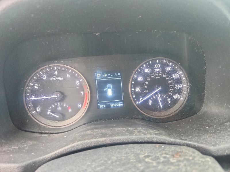 2016 Hyundai Tucson VIN KM8J33A47GU062346 COPART salvage auction — MINOR DENT/SCRATCHES, La - Certificate Of Title, sold $2,500 on 2026-07-22 (photo 9)