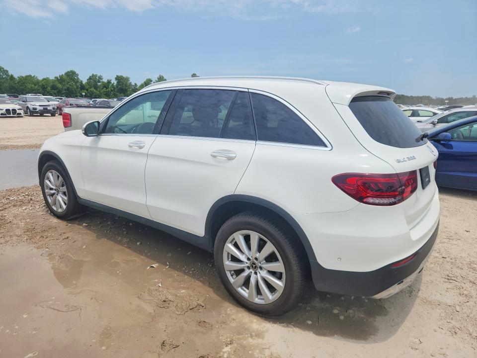 2021 Mercedes-benz Glc VIN W1N0G8EBXMF888675 COPART salvage auction — WATER/FLOOD, Tx - Salvage Title-Flood Damage, sold $10,100 on 2026-07-14 (photo 2)
