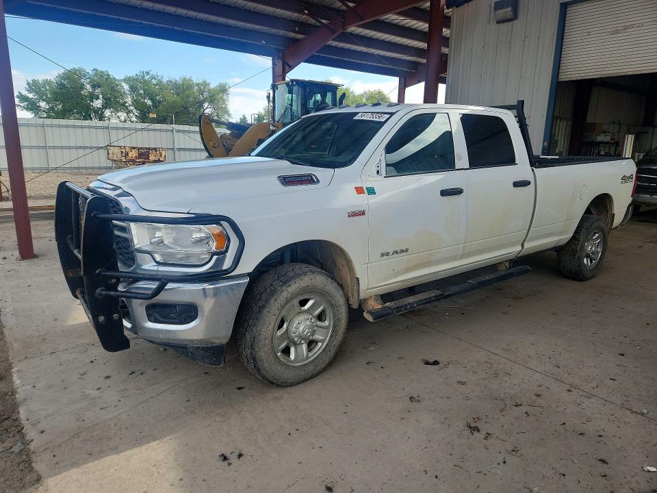 2022 Ram 2500 VIN 3C6UR5HJ3NG438281 COPART salvage auction — MINOR DENT/SCRATCHES, Ok - Certificate Of Title (P), sold $13,400 on 2026-07-20 (photo 1)