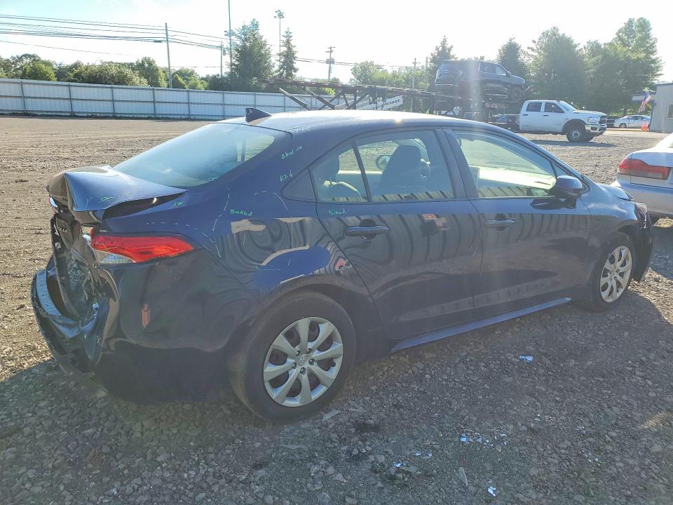 2021 Toyota Corolla VIN JTDEPMAEXMJ175388 COPART salvage auction — REAR END, Md - Cert Of Salvage < 75% Damage, sold $4,900 on 2026-07-06 (photo 3)