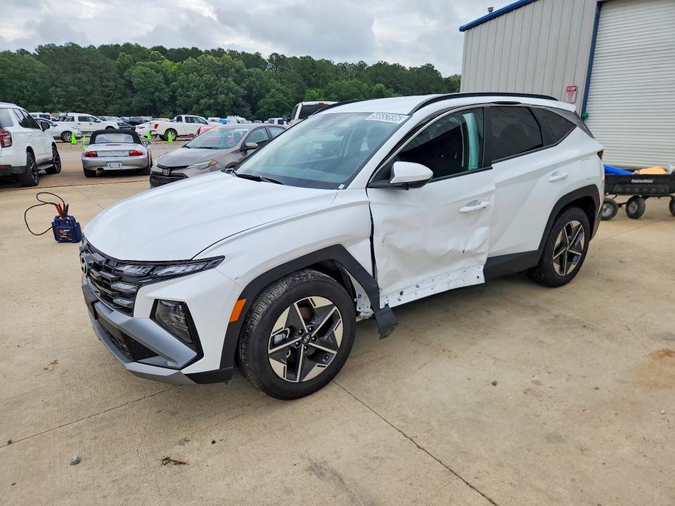 2026 Hyundai Tucson VIN 5NMJB3DE5TH689589 — COPART salvage auction photo