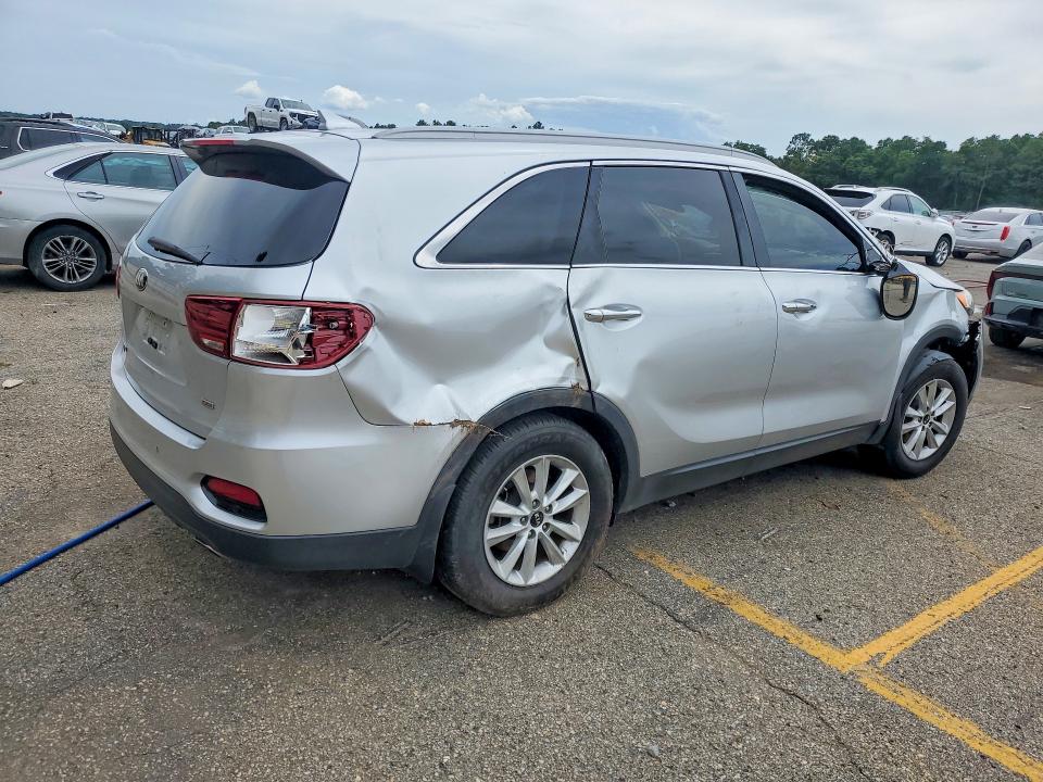 2019 Kia Sorento VIN 5XYPG4A39KG562227 COPART salvage auction — ROLLOVER, Al - Cert Of Title-Salvage Title, sold $800 on 2026-07-20 (photo 3)