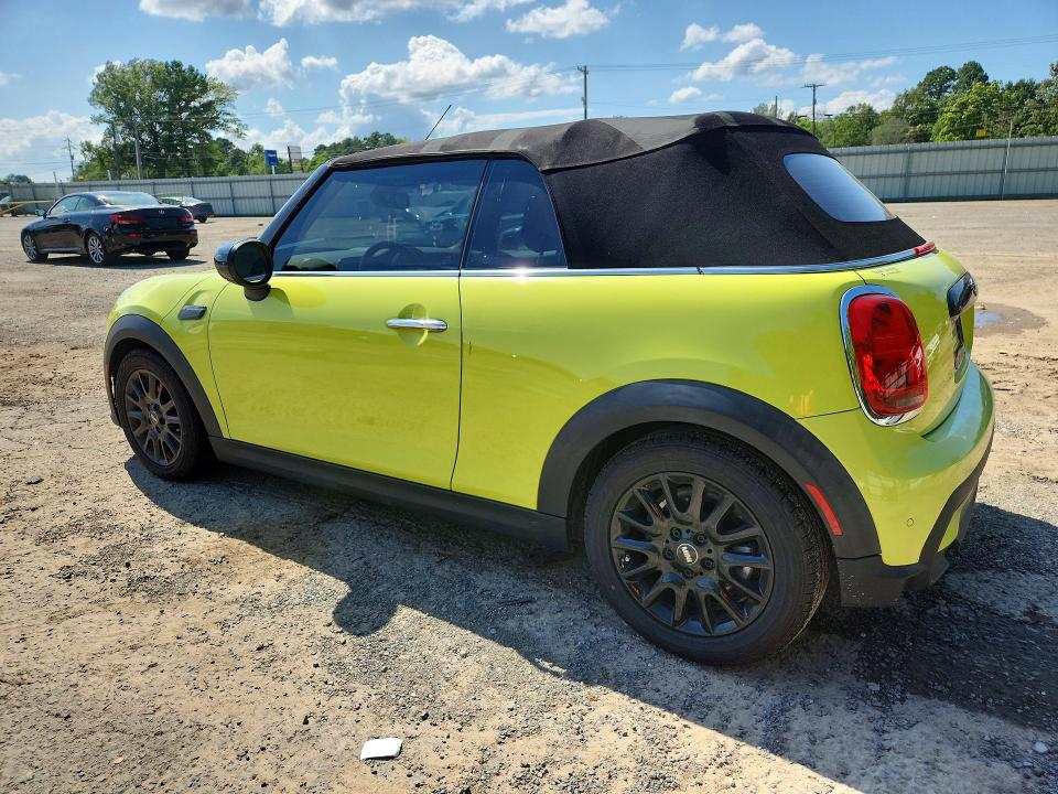 2022 Mini VIN WMW23DL0XN3N29266 COPART salvage auction — WATER/FLOOD, Fl - Cert Of Title-Slvg Rebld Flood, sold $10,700 on 2026-08-06 (photo 2)
