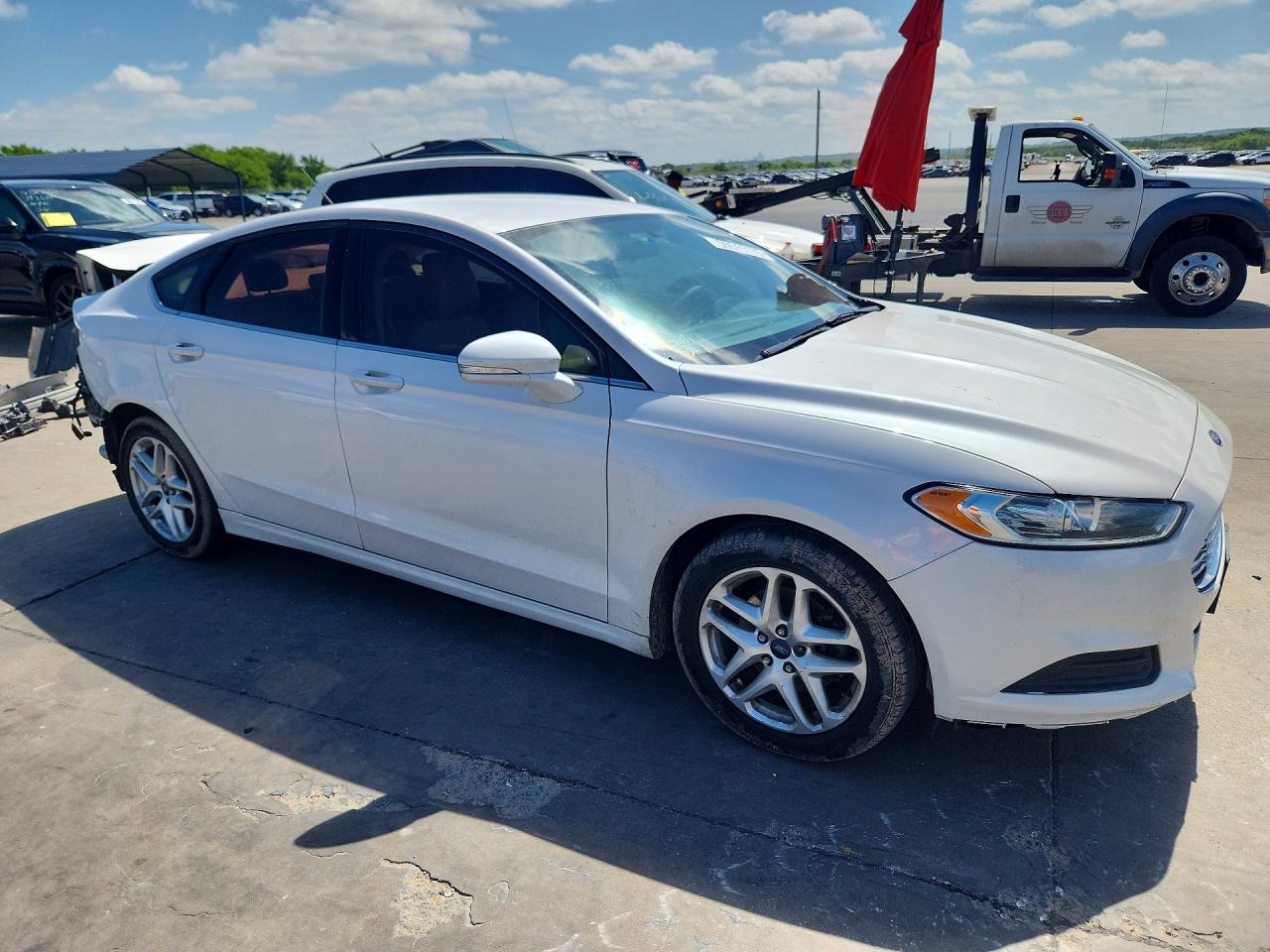 2014 Ford Fusion VIN 1FA6P0HD6E5386601 COPART salvage auction — Rear End, TX - SALVAGE VEHICLE TITLE, sold $900 on 2026-07-09 (photo 4)