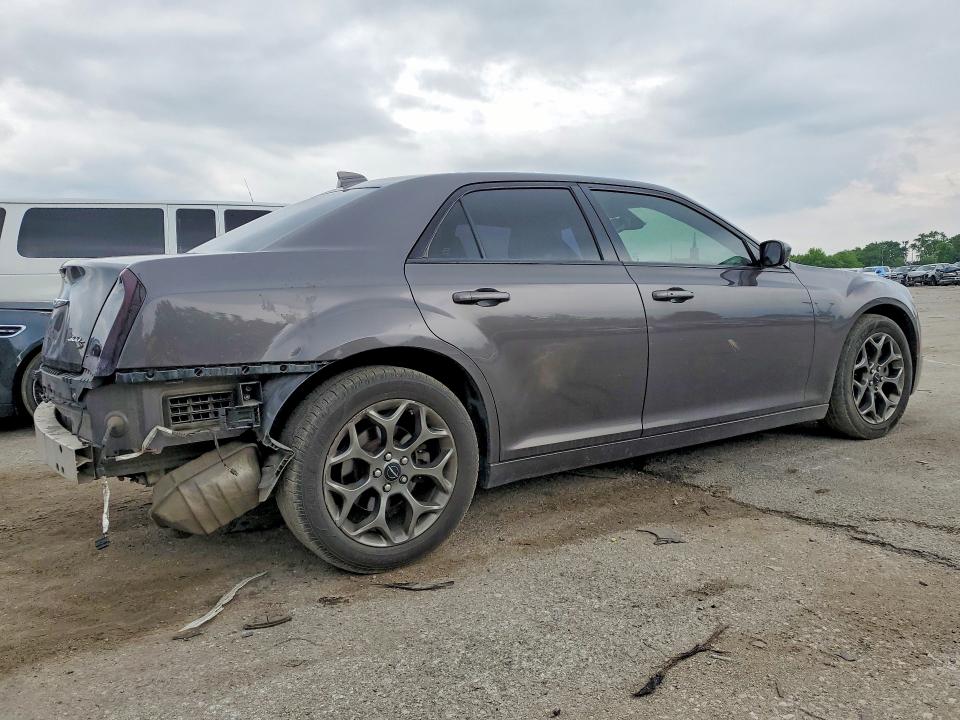 2015 Chrysler 300 VIN 2C3CCAGG8FH757038 COPART salvage auction — REAR END, In - Certificate Of Title, sold $700 on 2026-08-24 (photo 3)