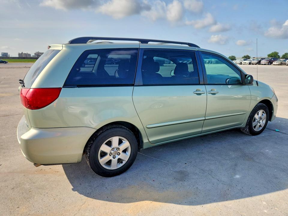 2009 Toyota Sienna VIN 5TDZK23C79S274518 COPART salvage auction — WATER/FLOOD, La - Cert Of Title-Salvage Water, sold $650 on 2026-07-08 (photo 3)