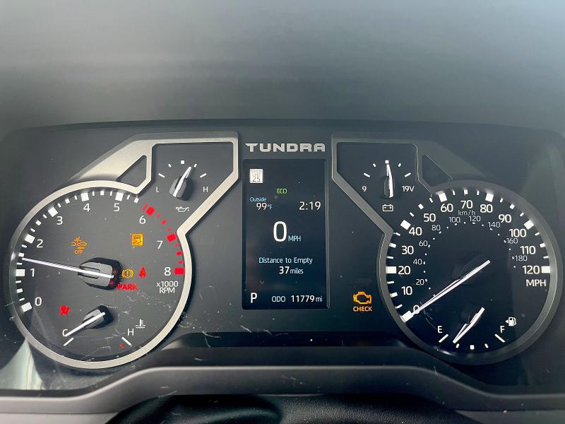 2026 Toyota Tundra VIN 5TFLA5AB5TX053070 COPART salvage auction — FRONT END, TX - SALVAGE VEHICLE TITLE, sold $27,750 on 2026-07-02 (photo 9)