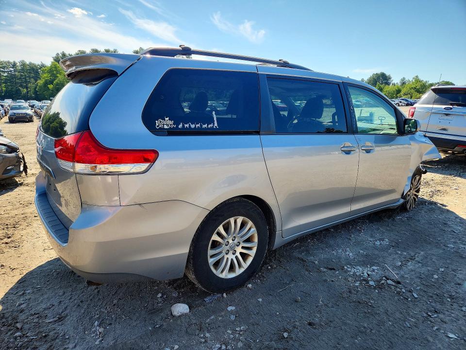 2014 Toyota Sienna VIN 5TDYK3DC1ES504516 COPART salvage auction — FRONT END, MA - CERT OF TITLE-RECONSTRCTD COLL, sold $2,750 on 2026-07-02 (photo 3)