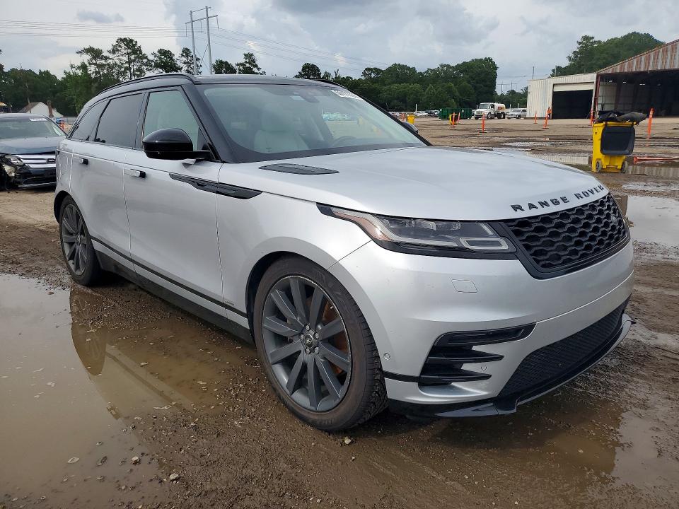 2019 Land rover VIN SALYL2FV9KA234488 COPART salvage auction — MINOR DENT/SCRATCHES, La - Certificate Of Title, sold $8,000 on 2026-07-17 (photo 4)