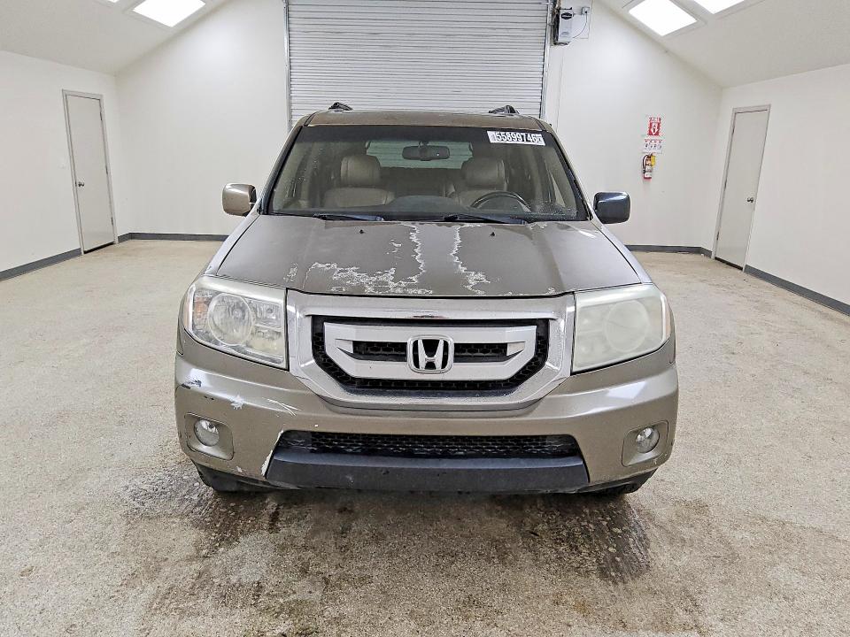 2011 Honda Pilot VIN 5FNYF4H94BB102188 COPART salvage auction — MINOR DENT/SCRATCHES, Co - Certificate Of Title, sold $275 on 2026-07-09 (photo 5)