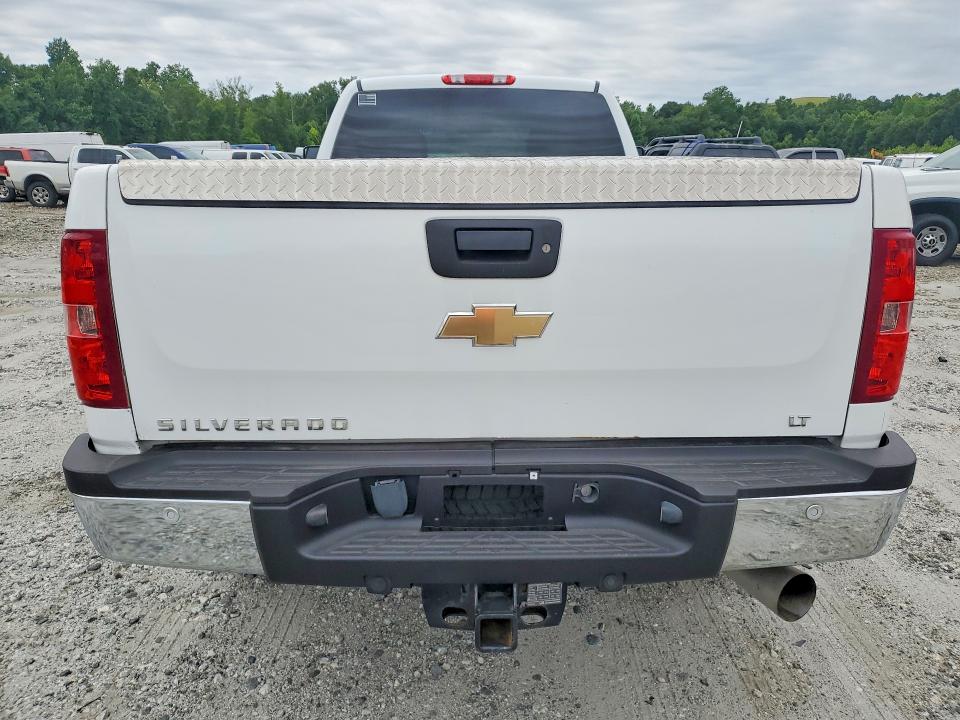 2011 Chevrolet Silverado 3500 VIN 1GC5K0C80BZ372907 COPART salvage auction — MINOR DENT/SCRATCHES, Sc - Certificate Of Title, sold $9,200 on 2026-07-06 (photo 6)