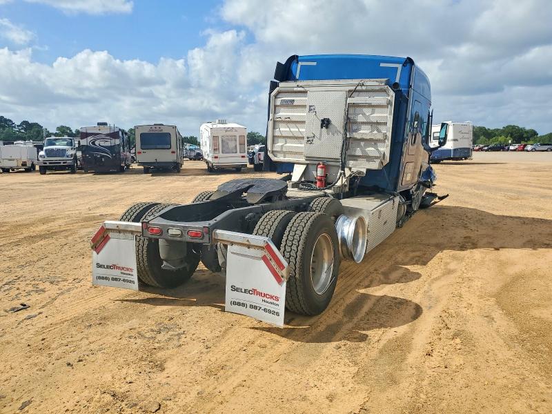 2022 Freightliner Cascadia 126 VIN 3AKJHHDR3NSNB2838 COPART salvage auction — ALL OVER, AL - CERT OF TITLE-SALVAGE TITLE, sold $21,600 on 2026-08-13 (photo 4)