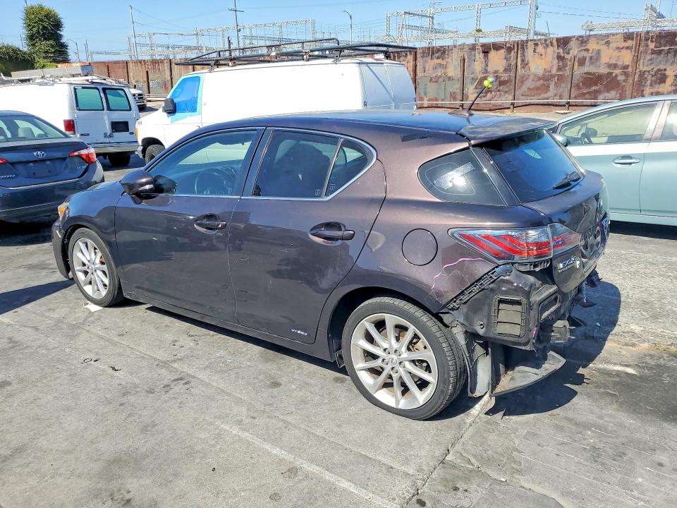 2013 Lexus Ct VIN JTHKD5BH8D2165414 COPART salvage auction — REAR END, Ca - Salvage Certificate, sold $2,050 on 2026-07-02 (photo 2)