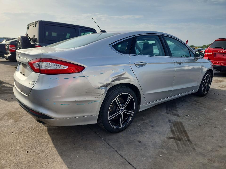 2014 Ford Fusion VIN 1FA6P0HD7E5379270 COPART salvage auction — SIDE, Tx - Salvage Vehicle Title, sold $1,250 on 2026-07-09 (photo 3)