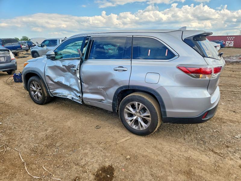 2015 Toyota VIN 5TDKKRFH6FS067700 COPART salvage auction — SIDE, Il - Salvage Certificate, sold $1,250 on 2026-07-28 (photo 3)