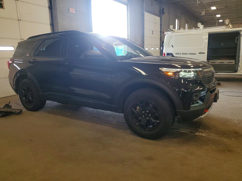 2024 Ford Explorer VIN 1FMSK8JHXRGA80171 COPART salvage auction — SIDE, Mn - Cert Of Title-Salvage, sold $8,700 on 2026-07-28 (photo 4)