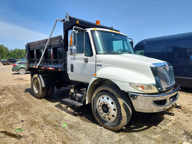 2013 International VIN 1HTMMAAL1DH352177 — COPART salvage auction photo