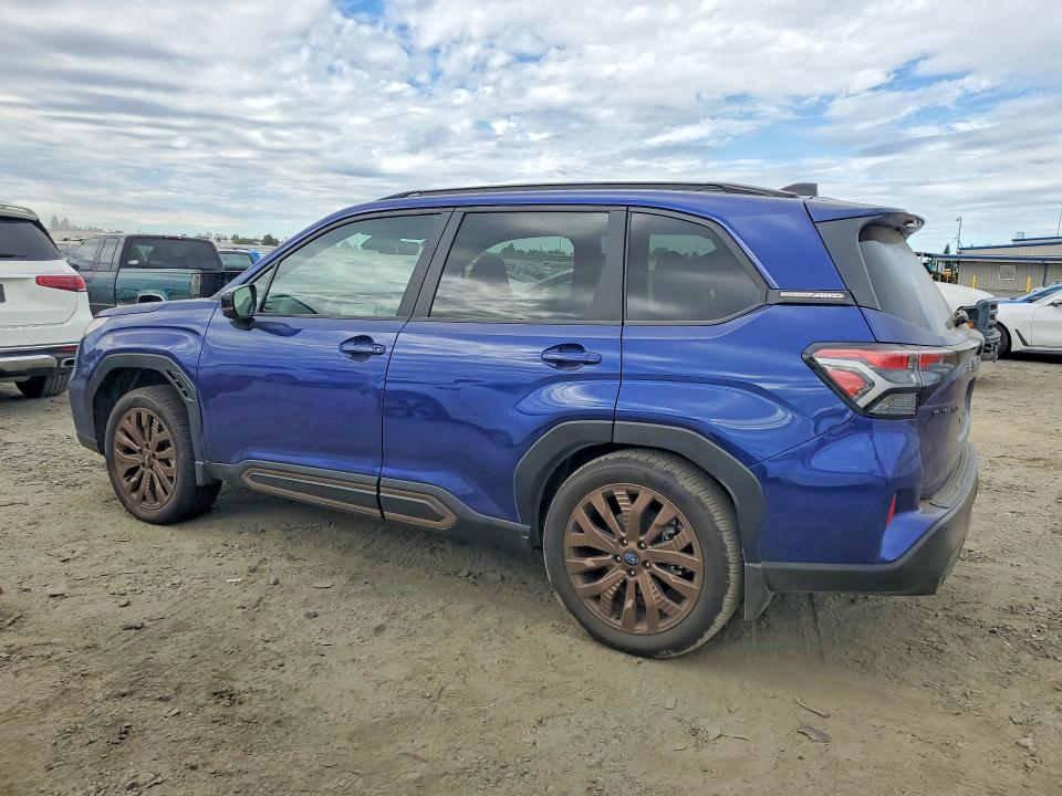 2025 Subaru Forester VIN JF2SLDHC3SH579349 COPART salvage auction — MECHANICAL, Ca - Salvage Certificate, sold $4,100 on 2026-07-28 (photo 2)